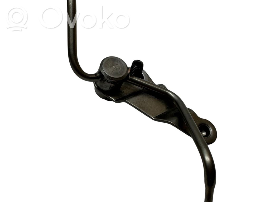 other engine part   A2982