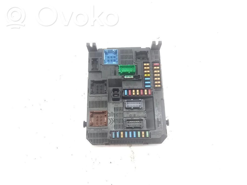 Peugeot 208 I Comfort/convenience module 