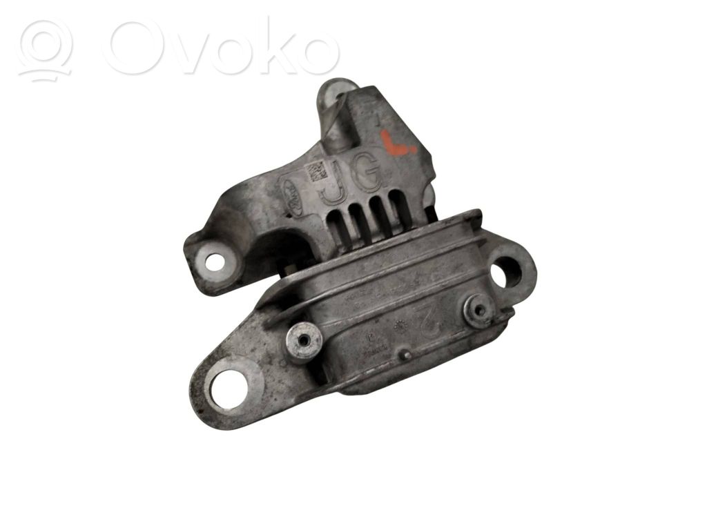 Ford Focus Engine mount bracket 