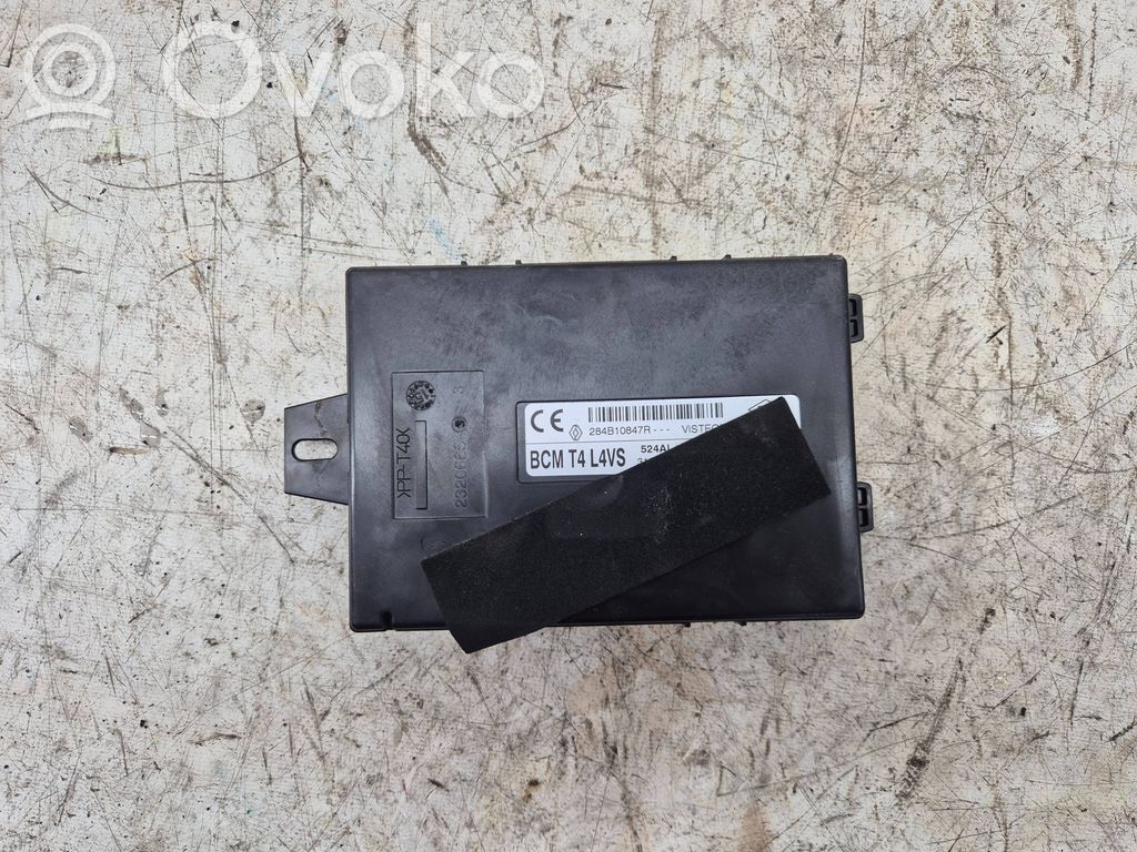 Renault Trafic III (X82) Engine control unit/module 