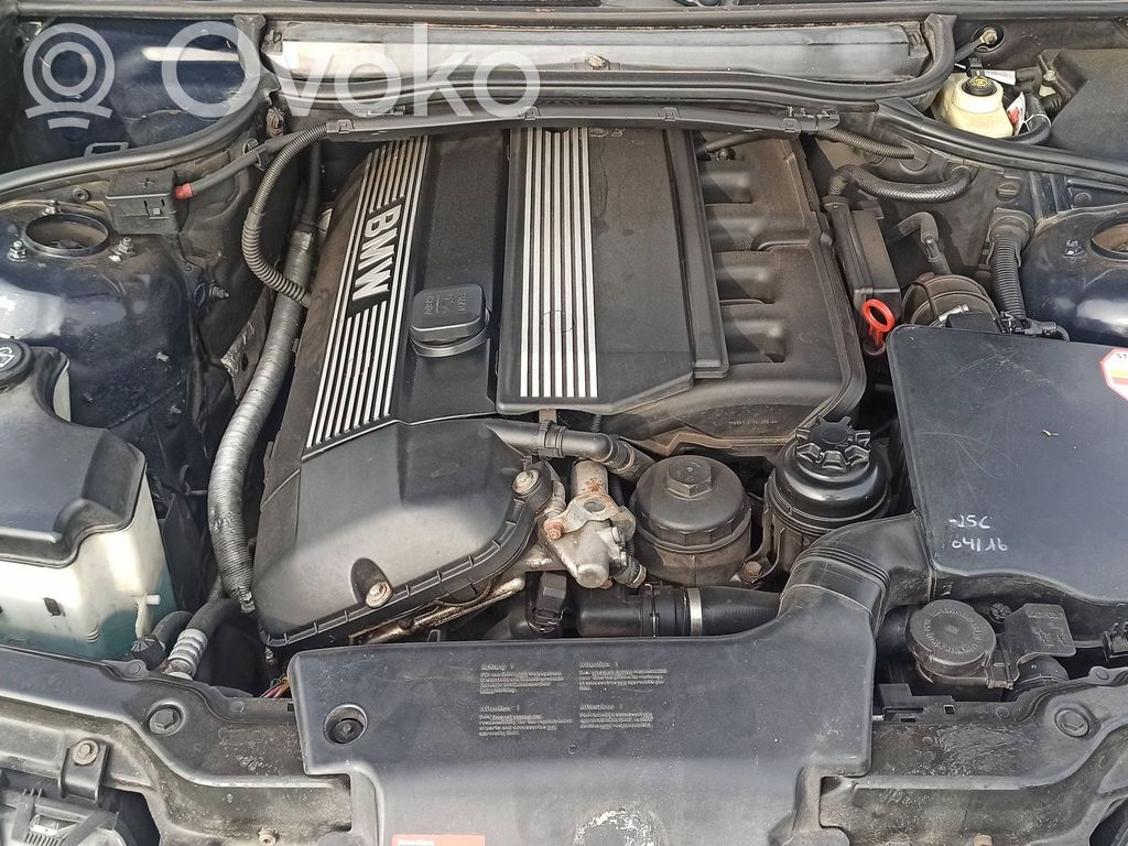 Variklis   M52B25
