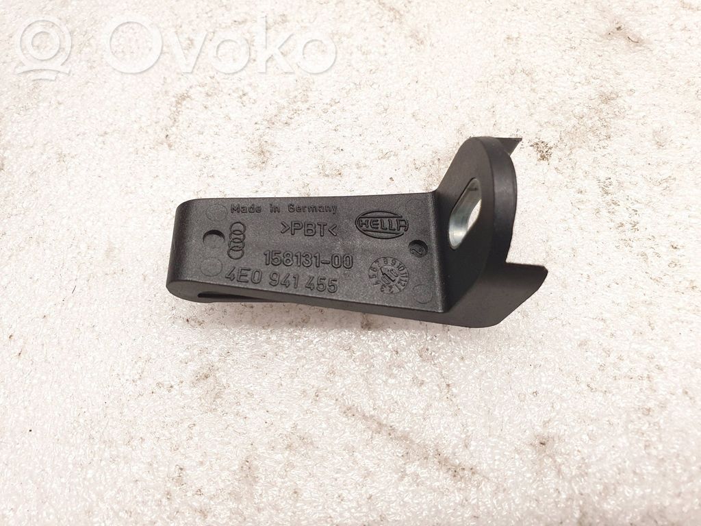 Headlight/headlamp mounting bracket   4E0941455