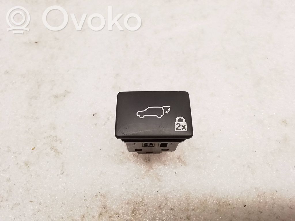 Lexus RX 450H Botón interruptor de maletero abierto 