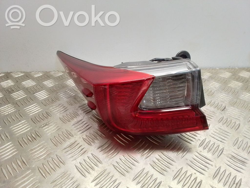 Lexus RC Luz trasera/de freno 