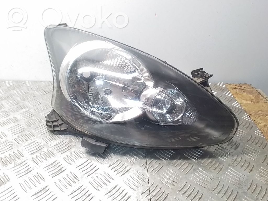 Toyota Aygo AB10 Scheinwerfer 