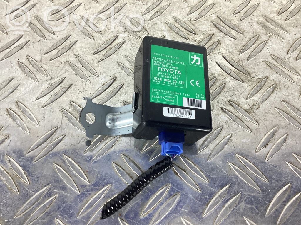 Lexus CT 200H Door control unit/module 