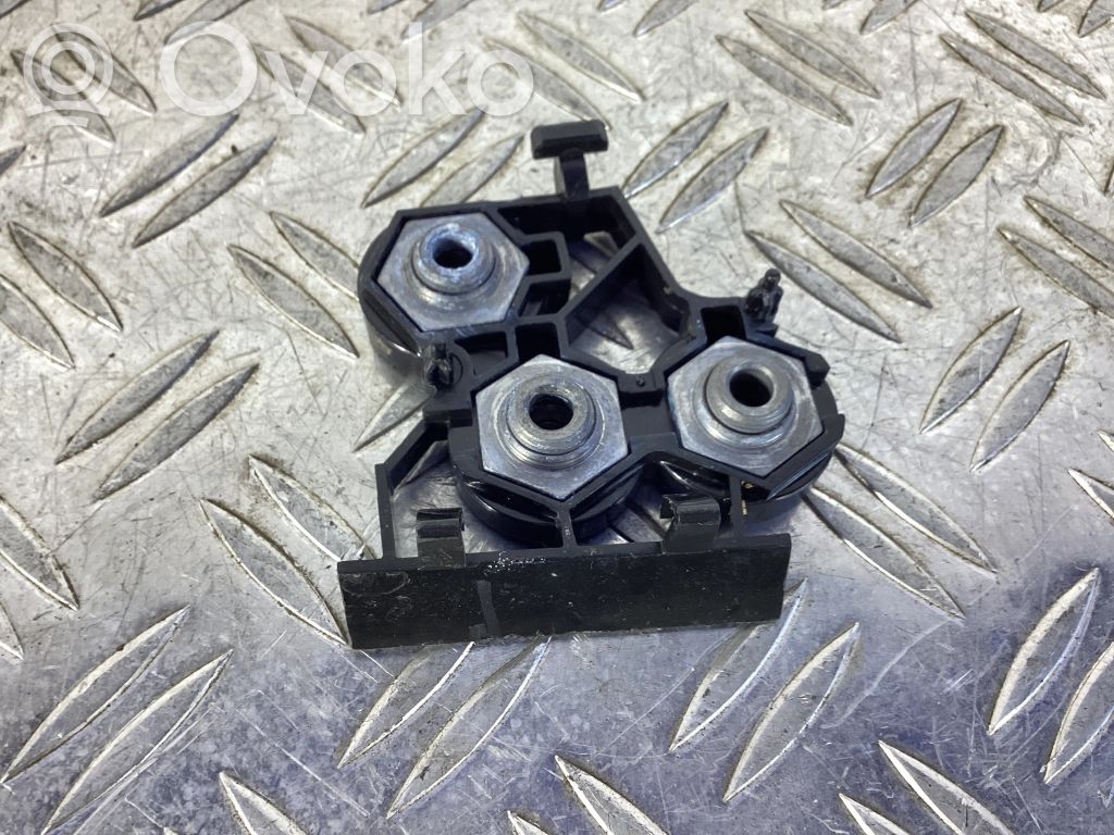 Mercedes-Benz GLC X253 C253 Radiator mount bracket 