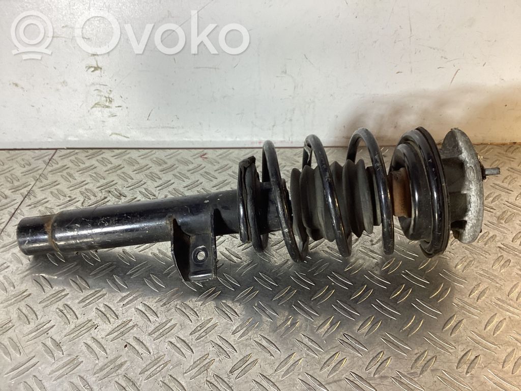 BMW 3 E90 E91 Front shock absorber with coil spring 
