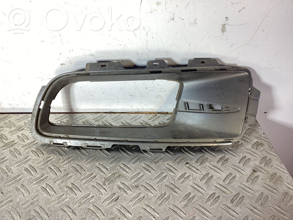 BMW X5 E70 Verkleidung Nebelscheinwerfer / Gitter vorne 