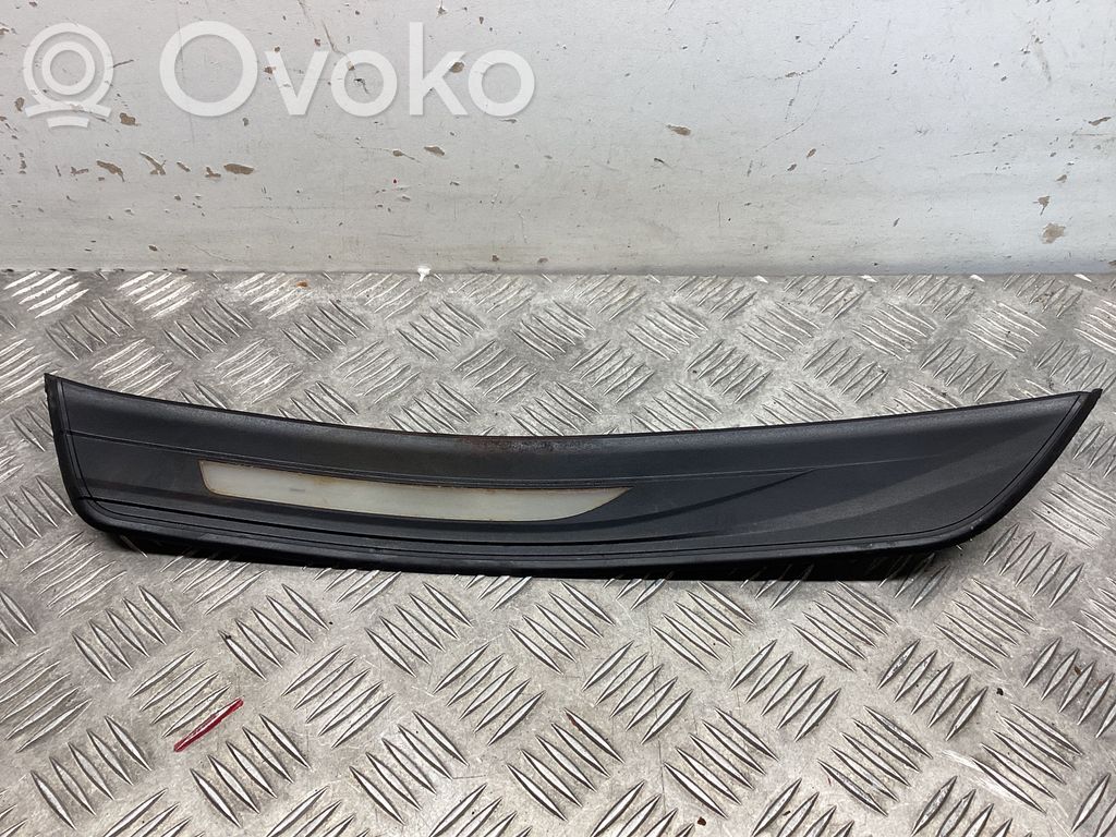 BMW 5 F10 F11 Listwa progowa tylna 