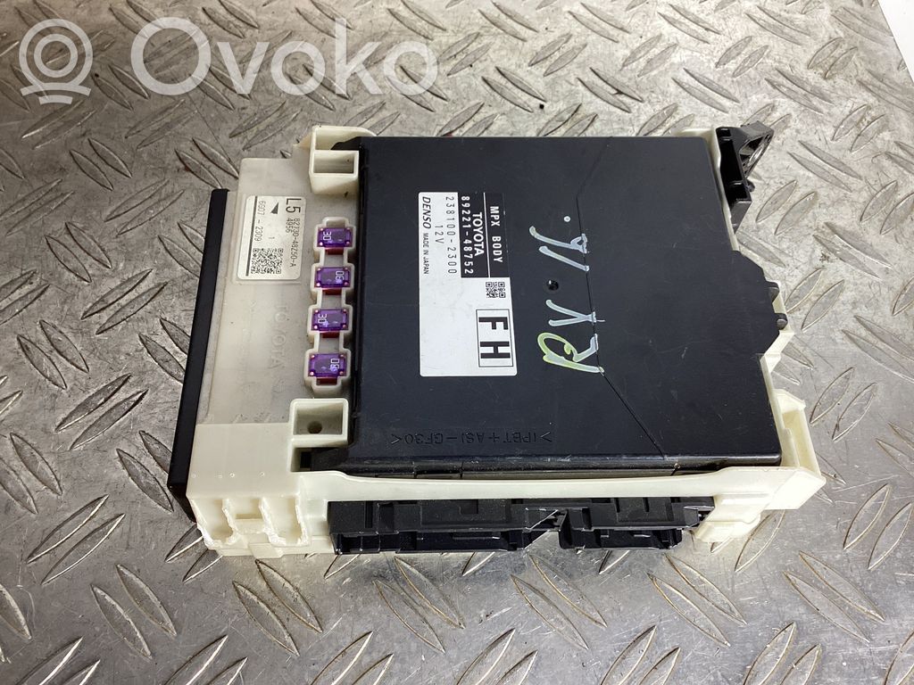 Lexus RX 450H Módulo de fusible 