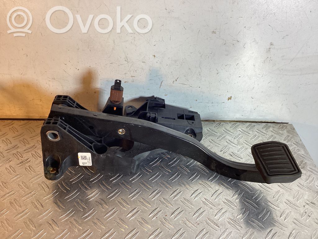 Tesla Model Y Brake pedal 