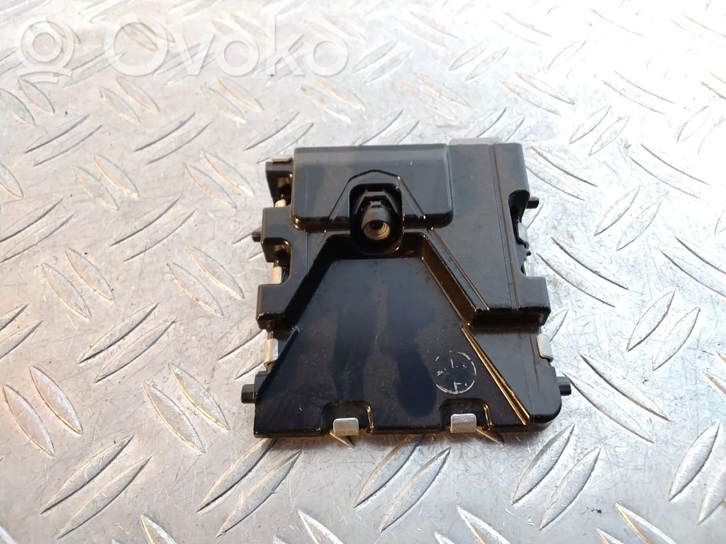 Lexus RX 450H Windshield/windscreen camera 