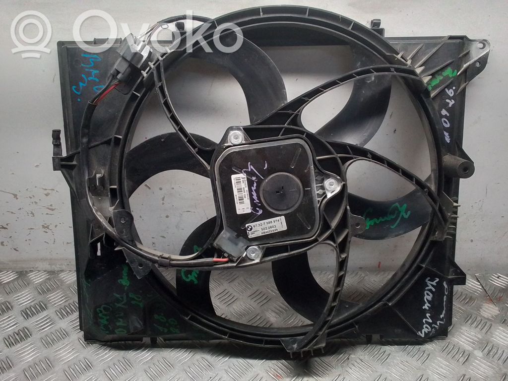 BMW 3 E90 E91 Elektrisks radiatoru ventilators 