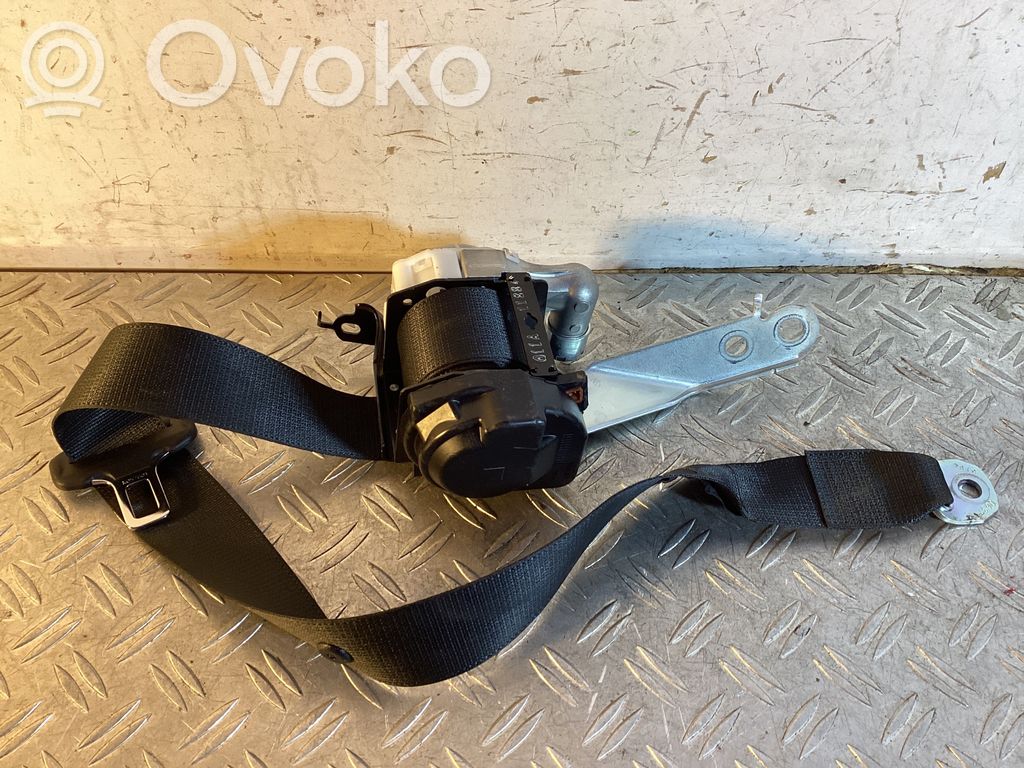 Lexus RX 450H Rear seatbelt 