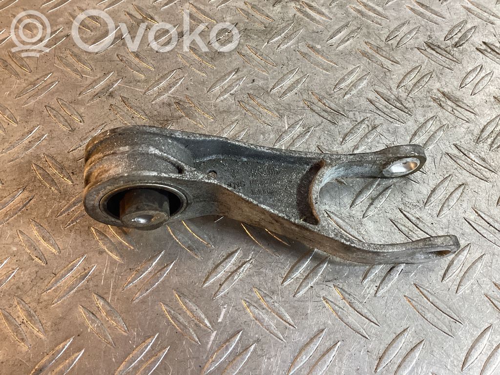 Porsche Macan (95B) Engine mounting bracket 