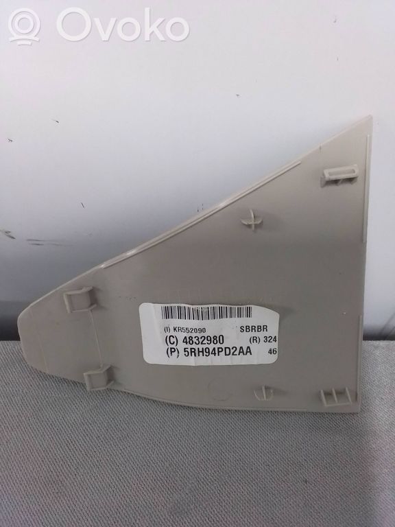 Chrysler Pacifica (B) pillar trim (bottom) 