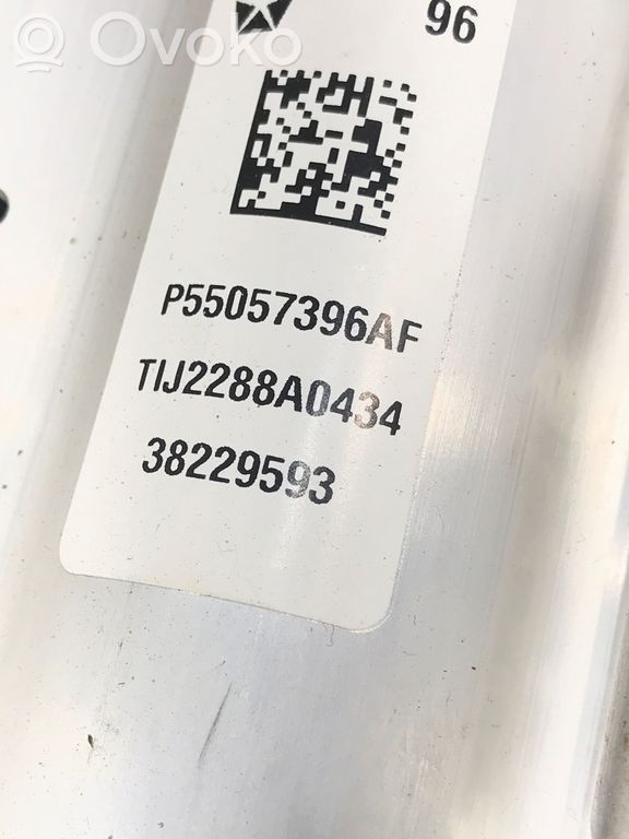 Chrysler Pacifica Ohjauspyörän akseli 