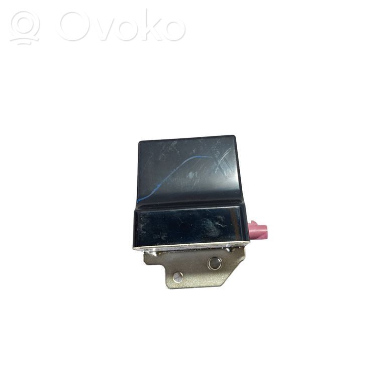 Steuergerät Antenne   68293977AA,P68293977AA
