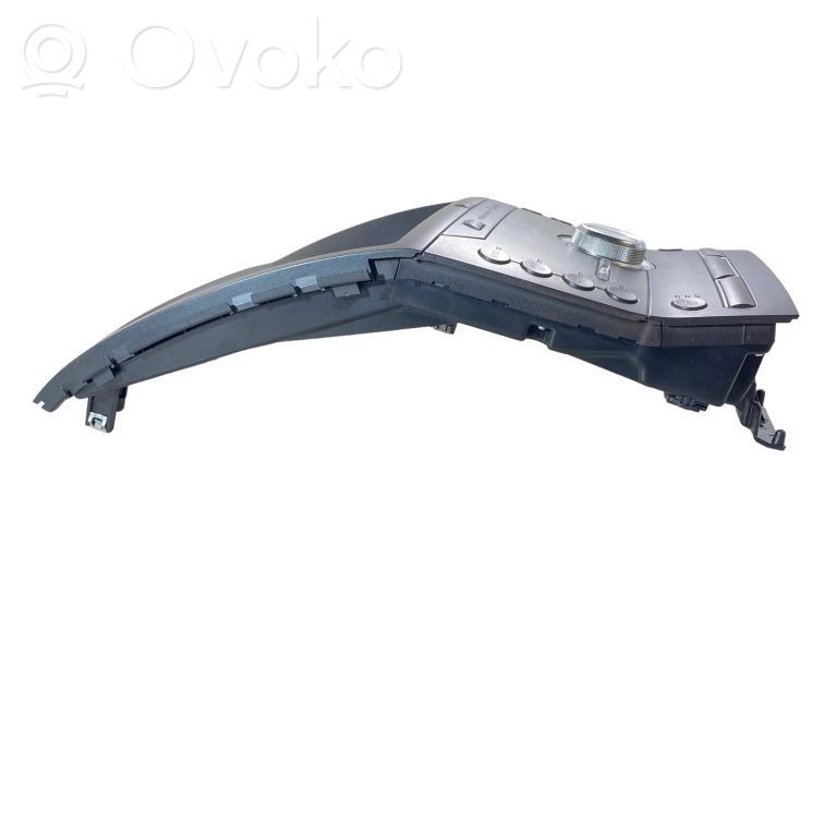 Head unit multimedia control   LT4T18E245FB