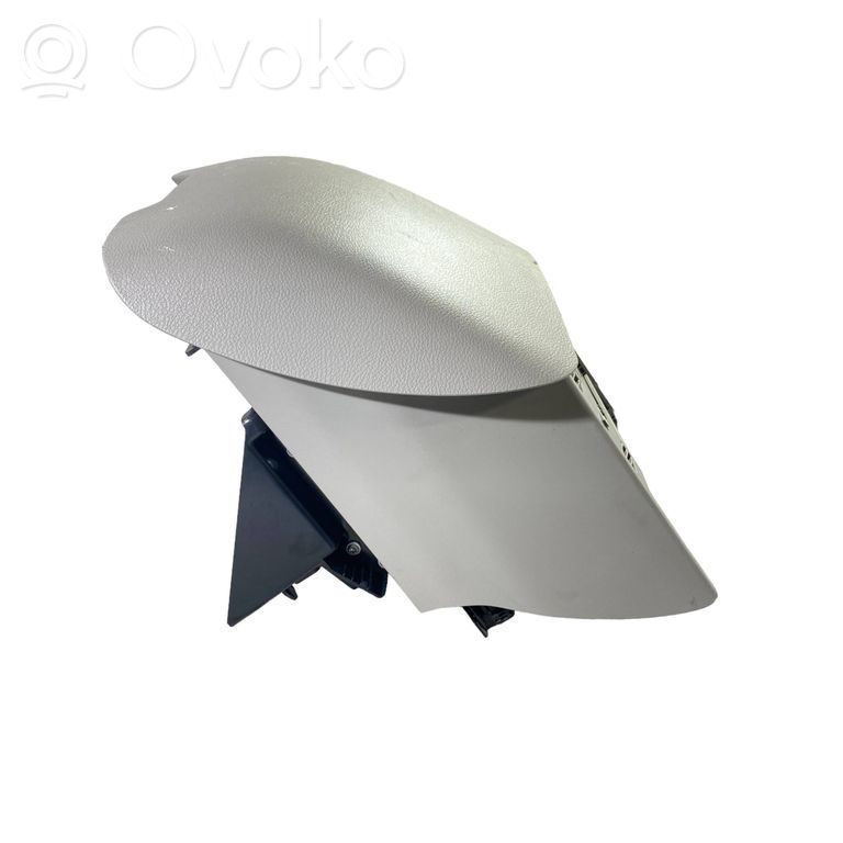 Chrysler Pacifica Glove box 