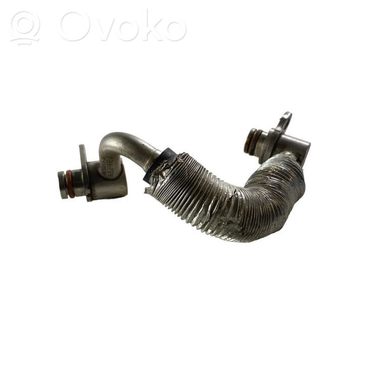 Coolant pipe/hose   7588936
