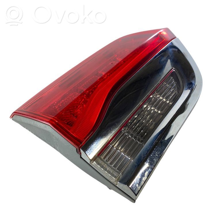 Jeep Grand Cherokee Lampă spate în capacul portbagajului 