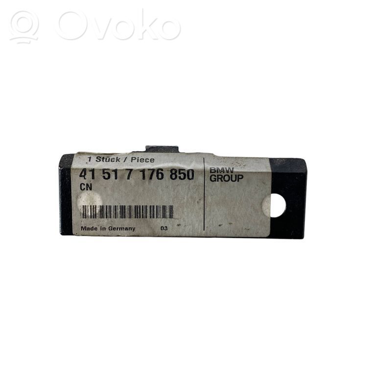 BMW X5 E70 Front door upper hinge 