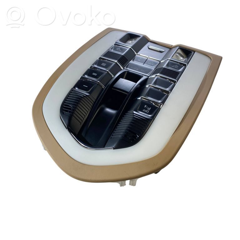Porsche Cayenne (92A) Front seat light 