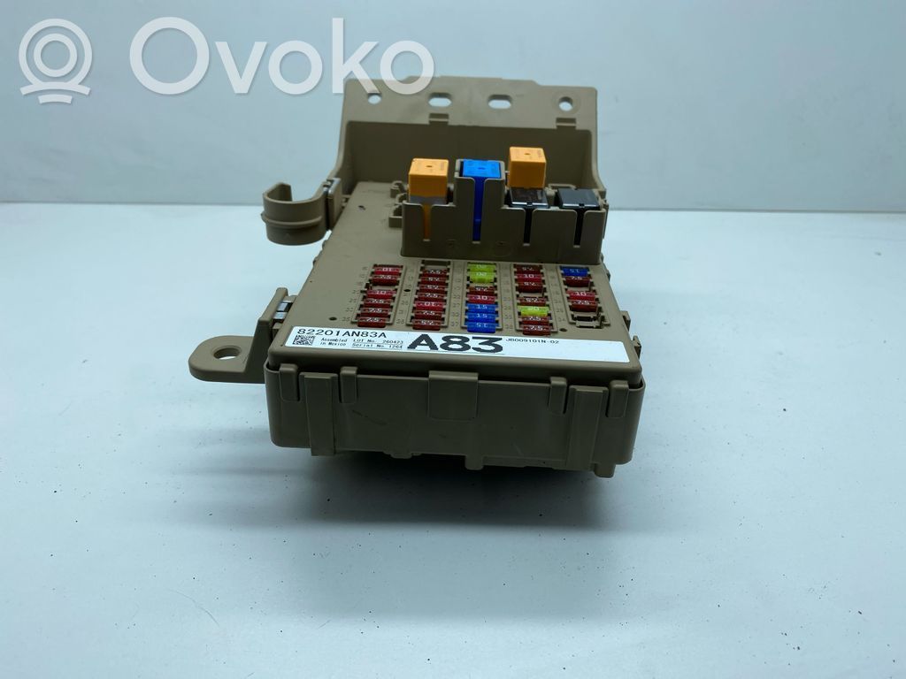 Módulo de fusible   82201AN83A