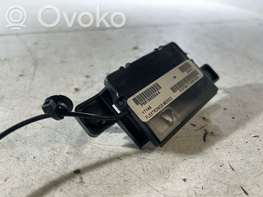 Antenne des Keyless-Systems   68186558AA,P68186558AA,17145