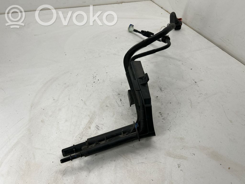 Chrysler Pacifica Fuel line/pipe/hose 