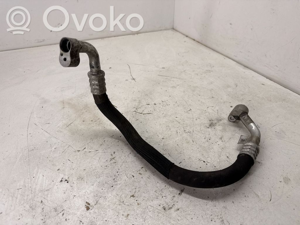 BMW X1 F48 F49 Conductă/furtun aer condiționat (A/C) 