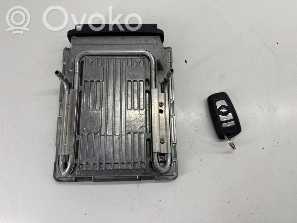 BMW 5 F10 F11 Unitate/modul de control motor 