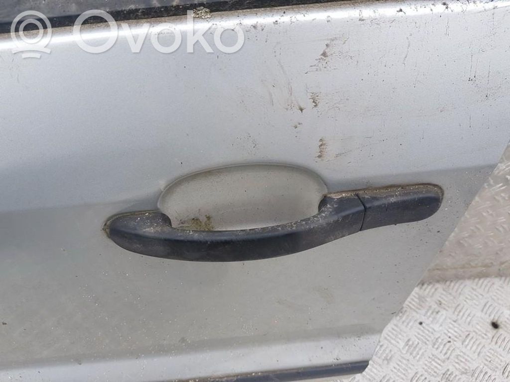 Maniglia esterna per portiera anteriore
