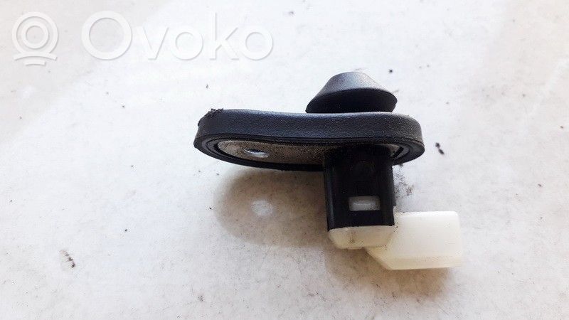 Sensor de la puerta delantera