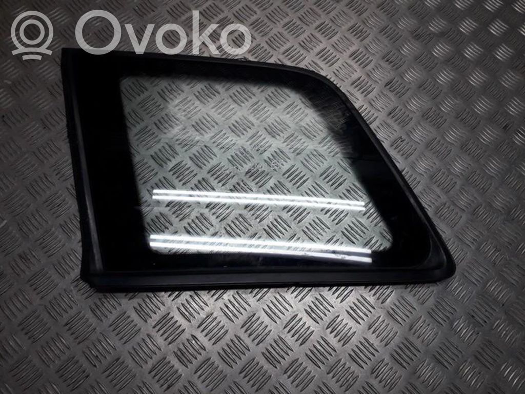Rear side window