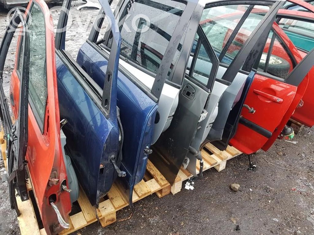 Opel Zafira B Ușă față 