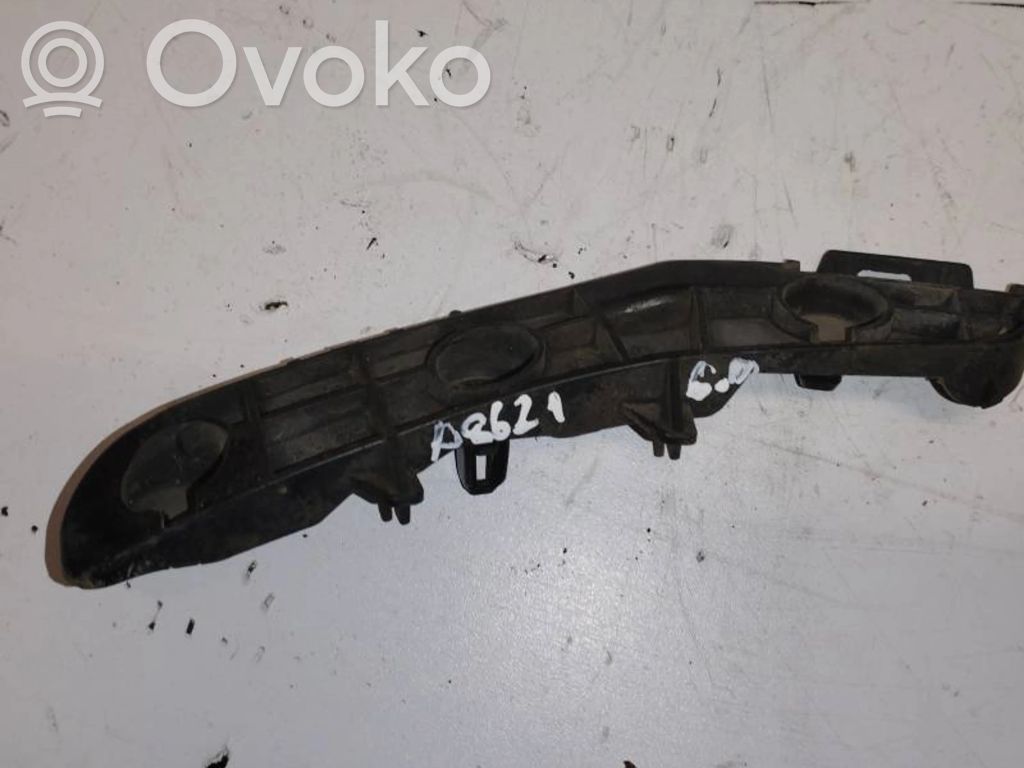Toyota Avensis T270 Staffa di rinforzo montaggio del paraurti posteriore