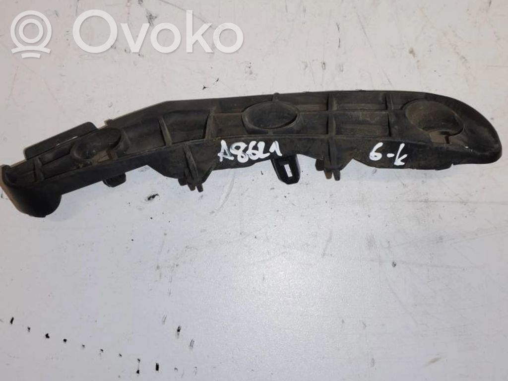 Toyota Avensis T270 Staffa di rinforzo montaggio del paraurti posteriore