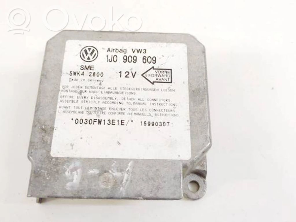 Volkswagen Golf IV Unitate/modul de comandă airbaguri 