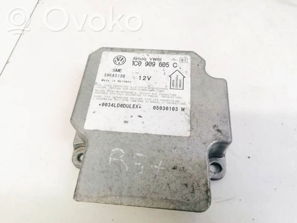 Volkswagen PASSAT B5.5 Centralina/modulo airbag 