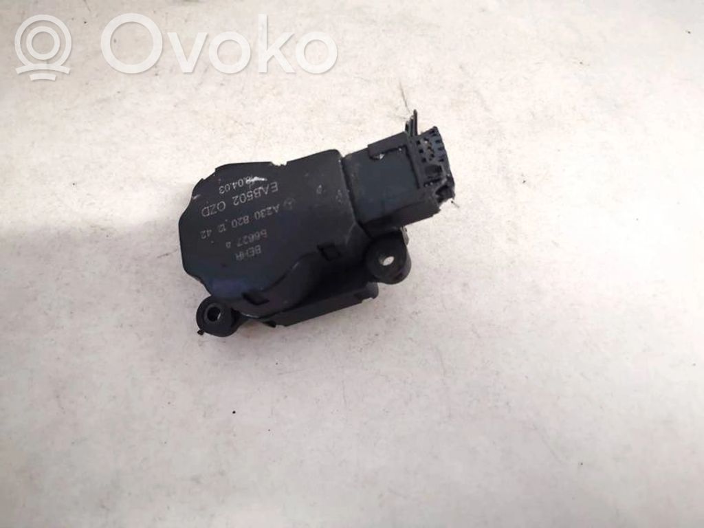 Mercedes-Benz C W203 Motor/actuator clapetă aer 