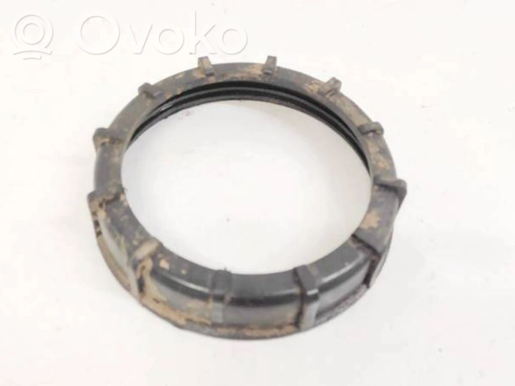 Volkswagen Touran I Bague de verrouillage pour réservoir de carburant
