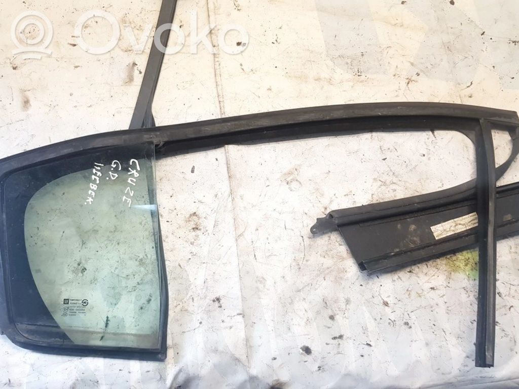 Chrysler PT Cruiser Geam aerisire ușă spate 