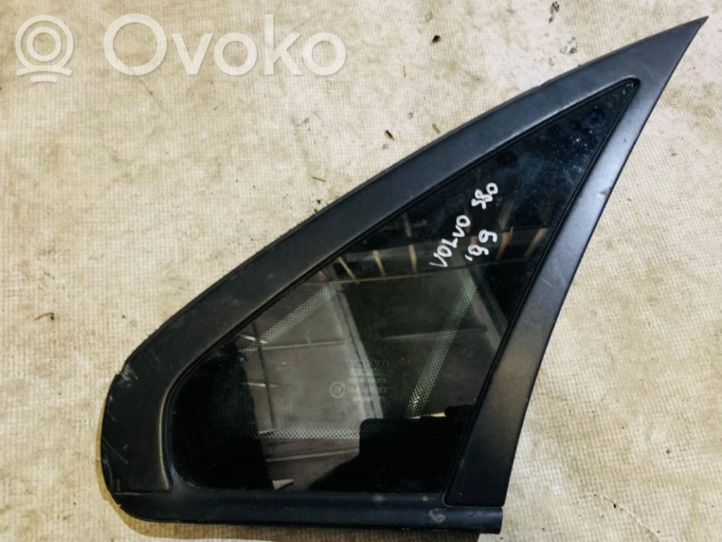 Vidrio lateral trasero