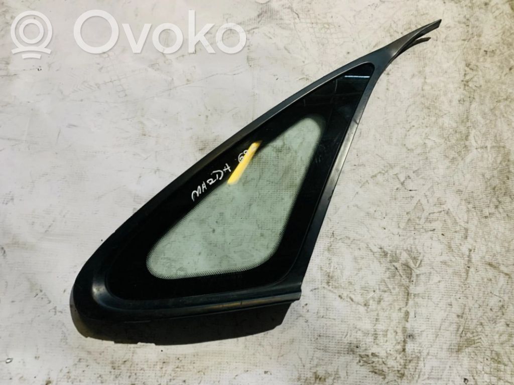 Rear side window