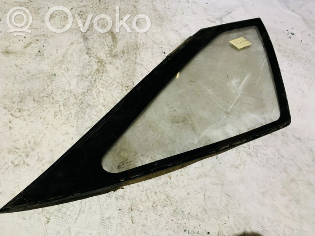 Vidrio lateral trasero