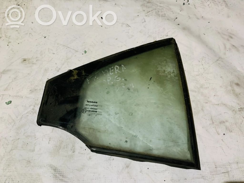 Ventanilla de ventilación de la puerta trasera