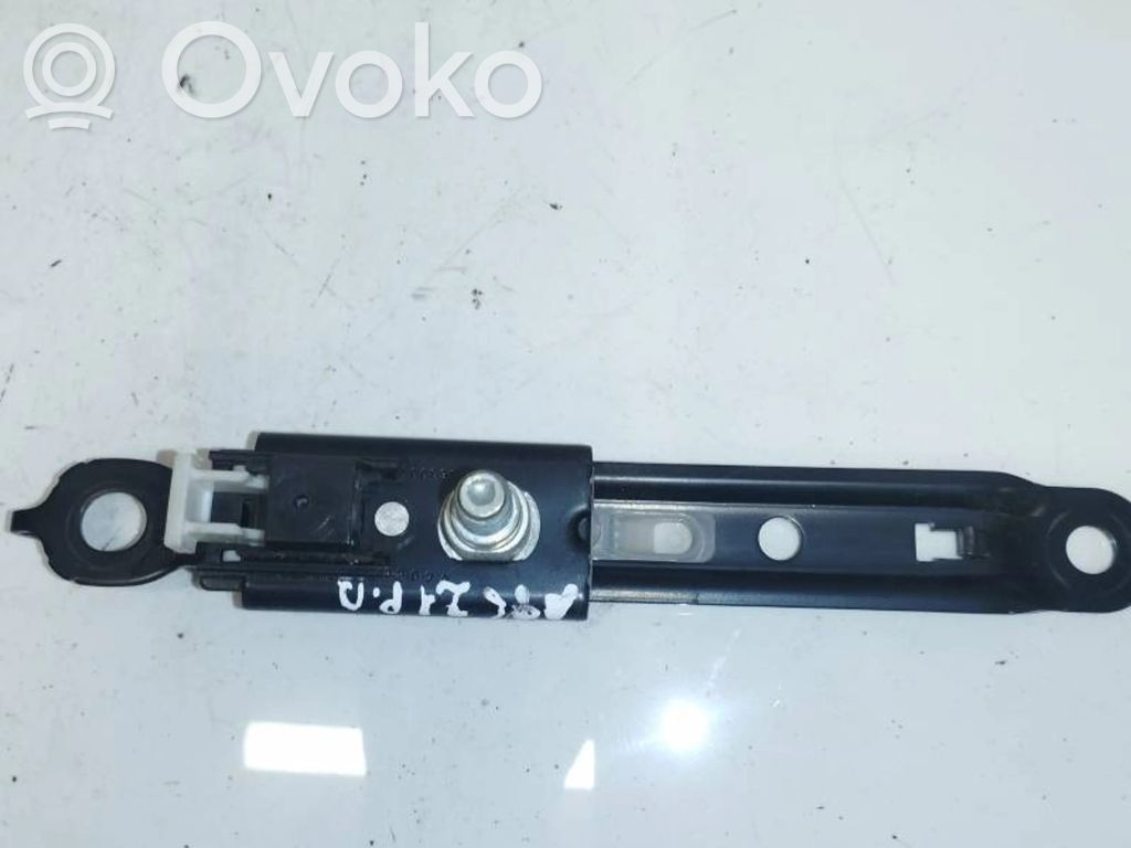 Toyota Avensis T270 Altra parte interiore